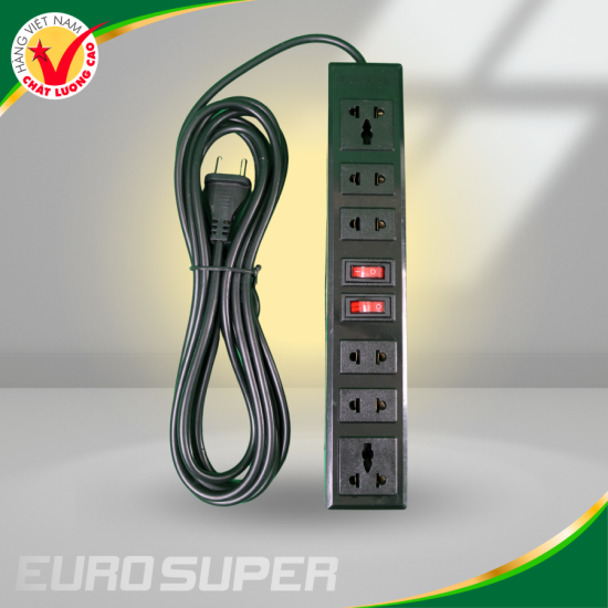 Ổ CẮM ĐA NĂNG 6 CỬA 2500W DÂY 3M MÀU ĐEN 